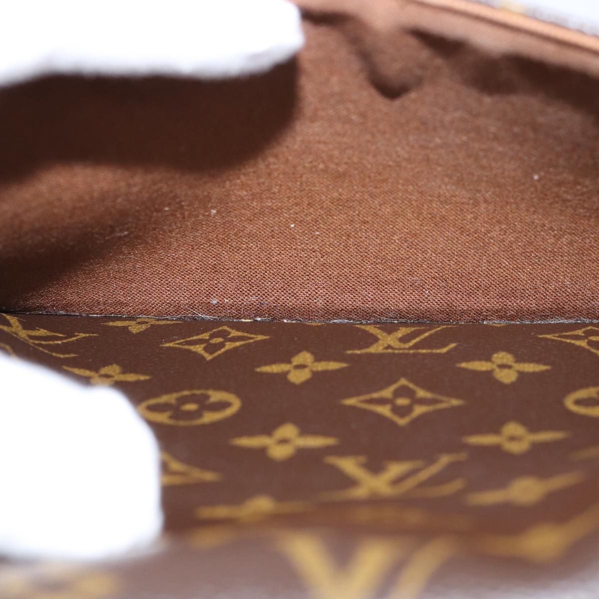 LOUIS VUITTON Monogram Sologne Shoulder Bag M42250 LV Auth am6211