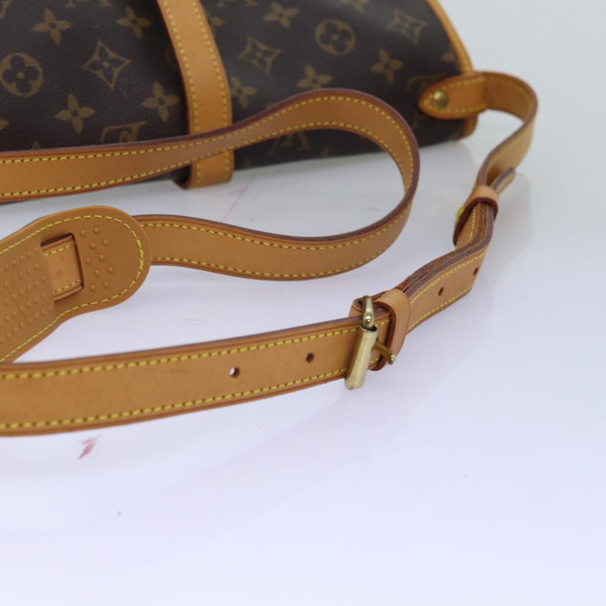 LOUIS VUITTON Monogram Saumur 30 Shoulder Bag M42256 LV Auth am6248