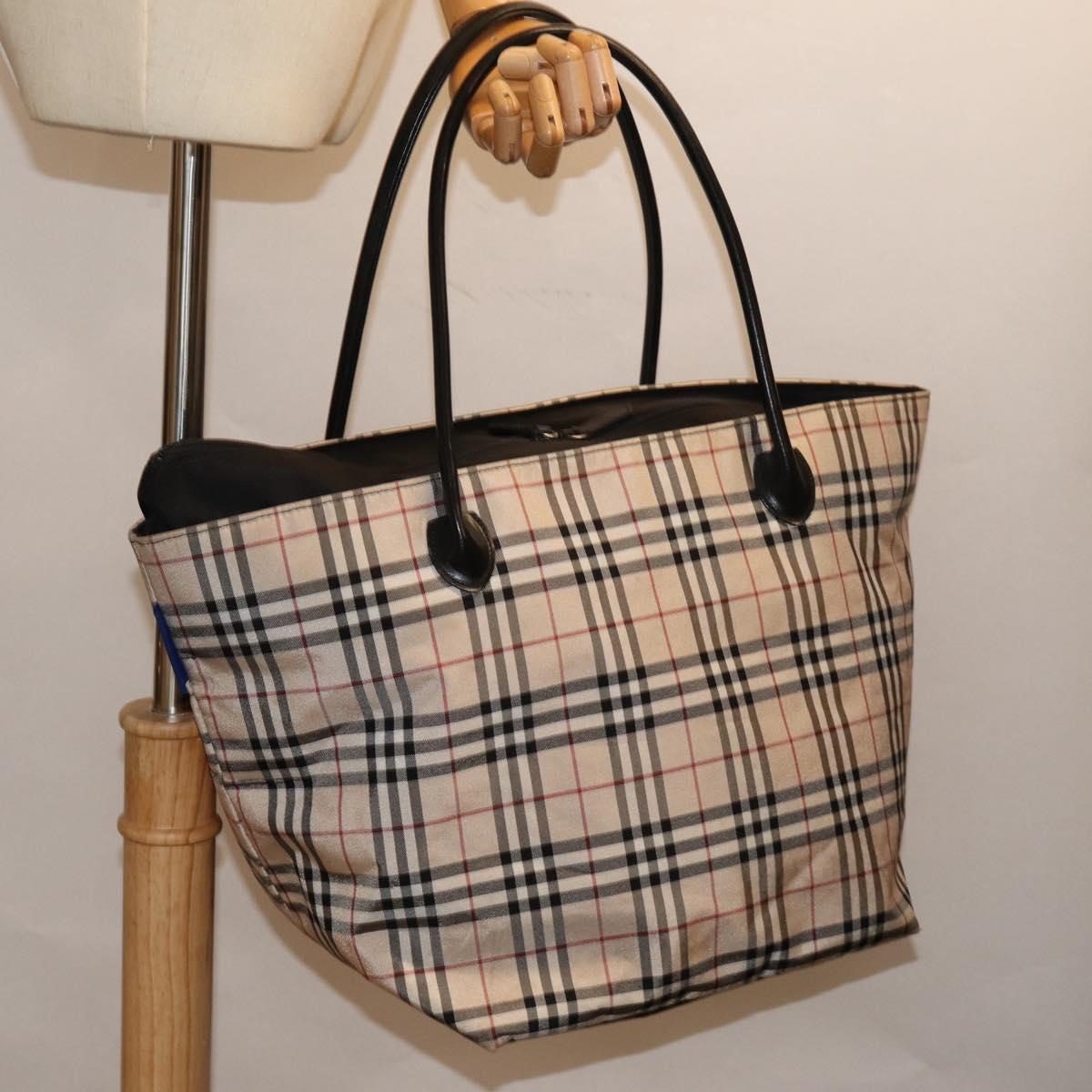 BURBERRY Nova Check Blue Label Tote Bag Nylon Beige Auth am6318