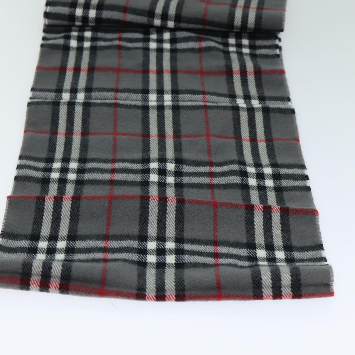 Burberrys Nova Check Scarf Wool Gray Auth am6330