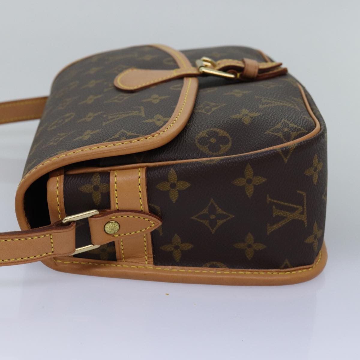 LOUIS VUITTON Monogram Sologne Shoulder Bag M42250 LV Auth am6340A