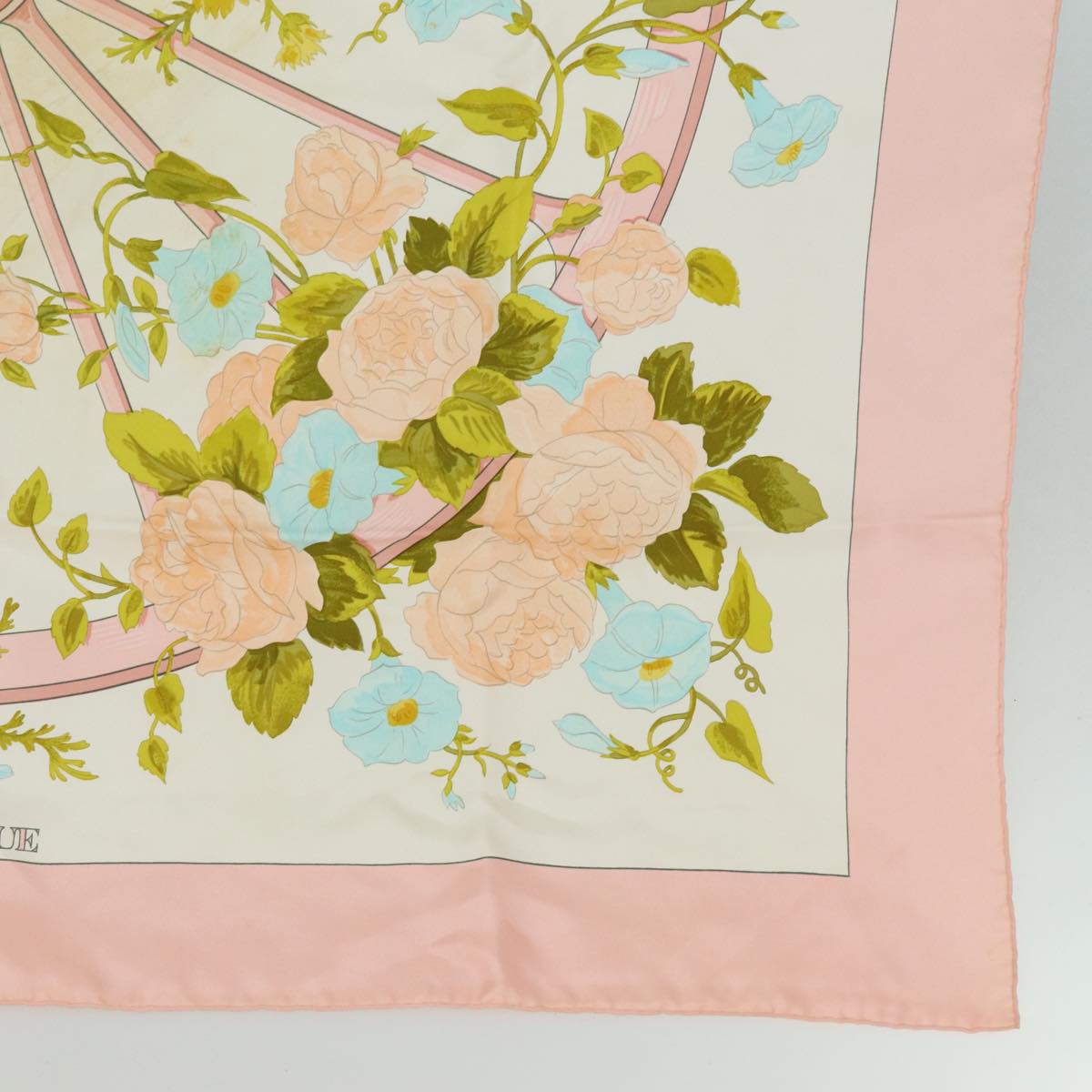 HERMES Carre 90 Scarf ""ROMANTIQUE"" Silk Pink Auth am6341