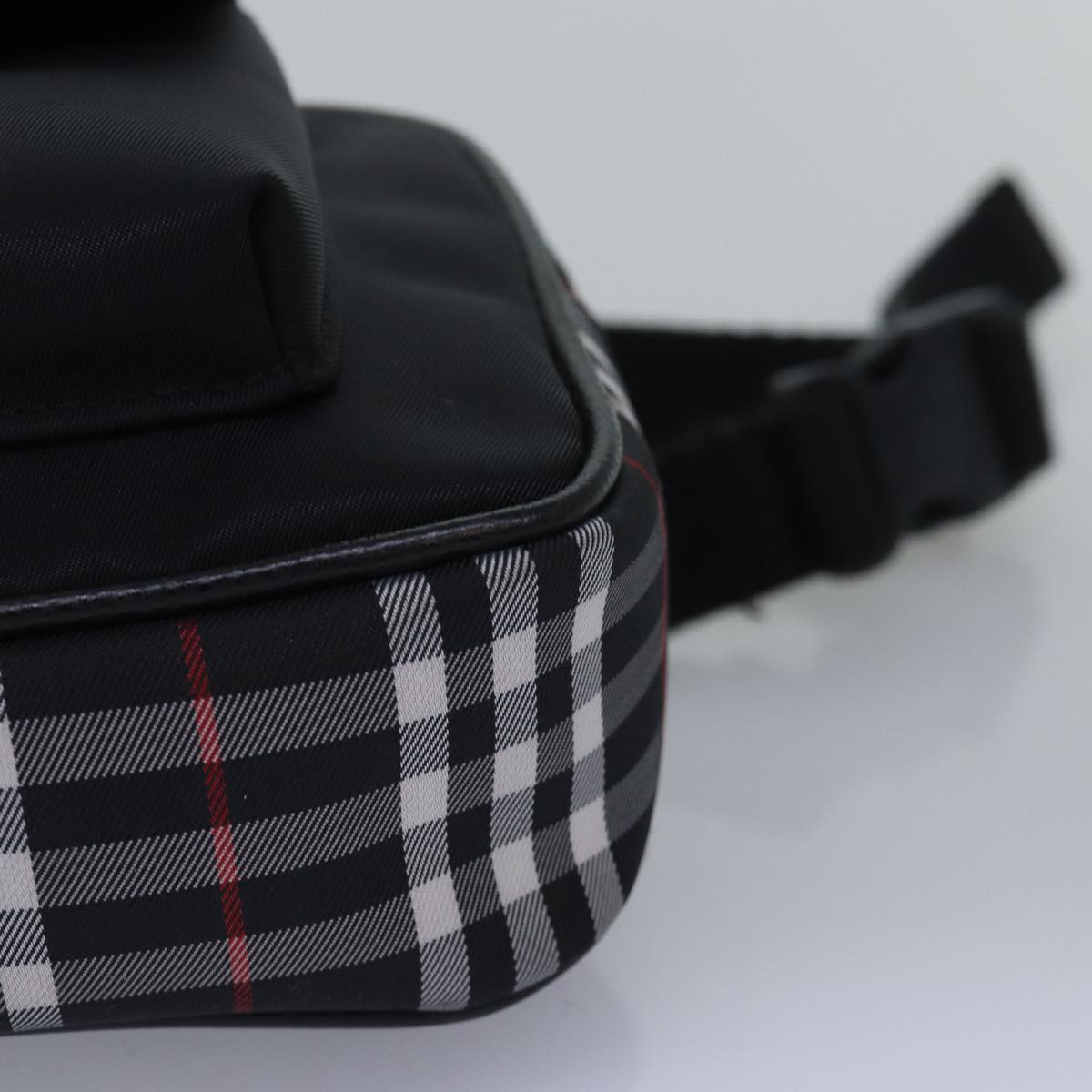 BURBERRY Nova Check Waist bag Nylon Black Auth am6395