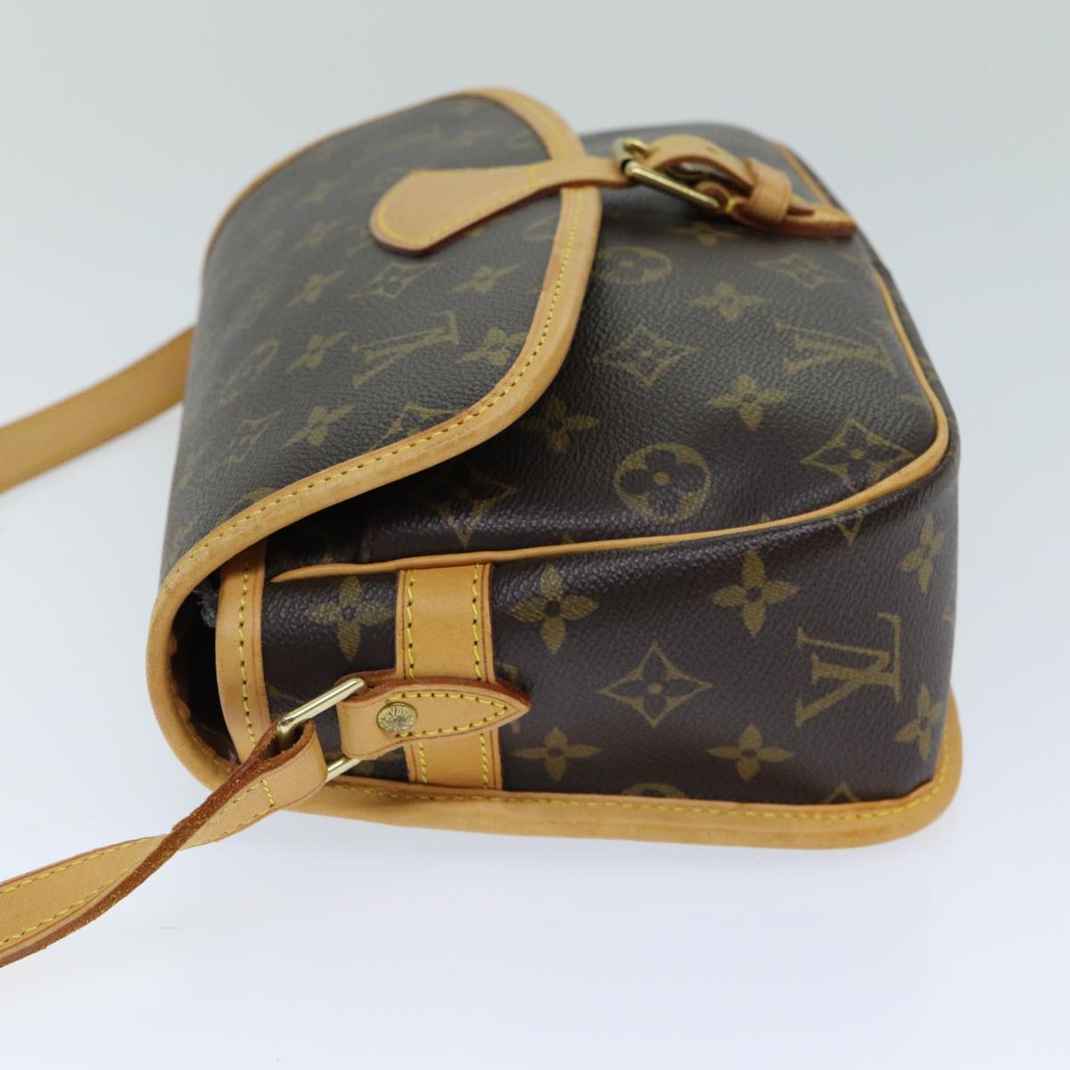 LOUIS VUITTON Monogram Sologne Shoulder Bag M42250 LV Auth am6403