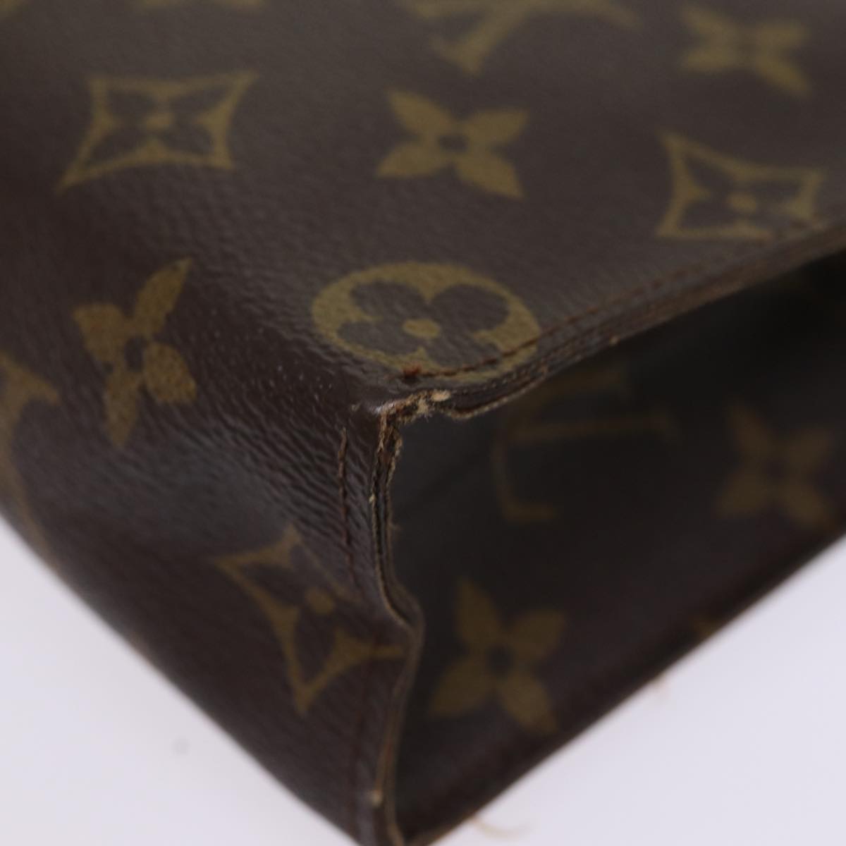 LOUIS VUITTON Monogram Poche Toilette 26 Pouch M47542 LV Auth am6405