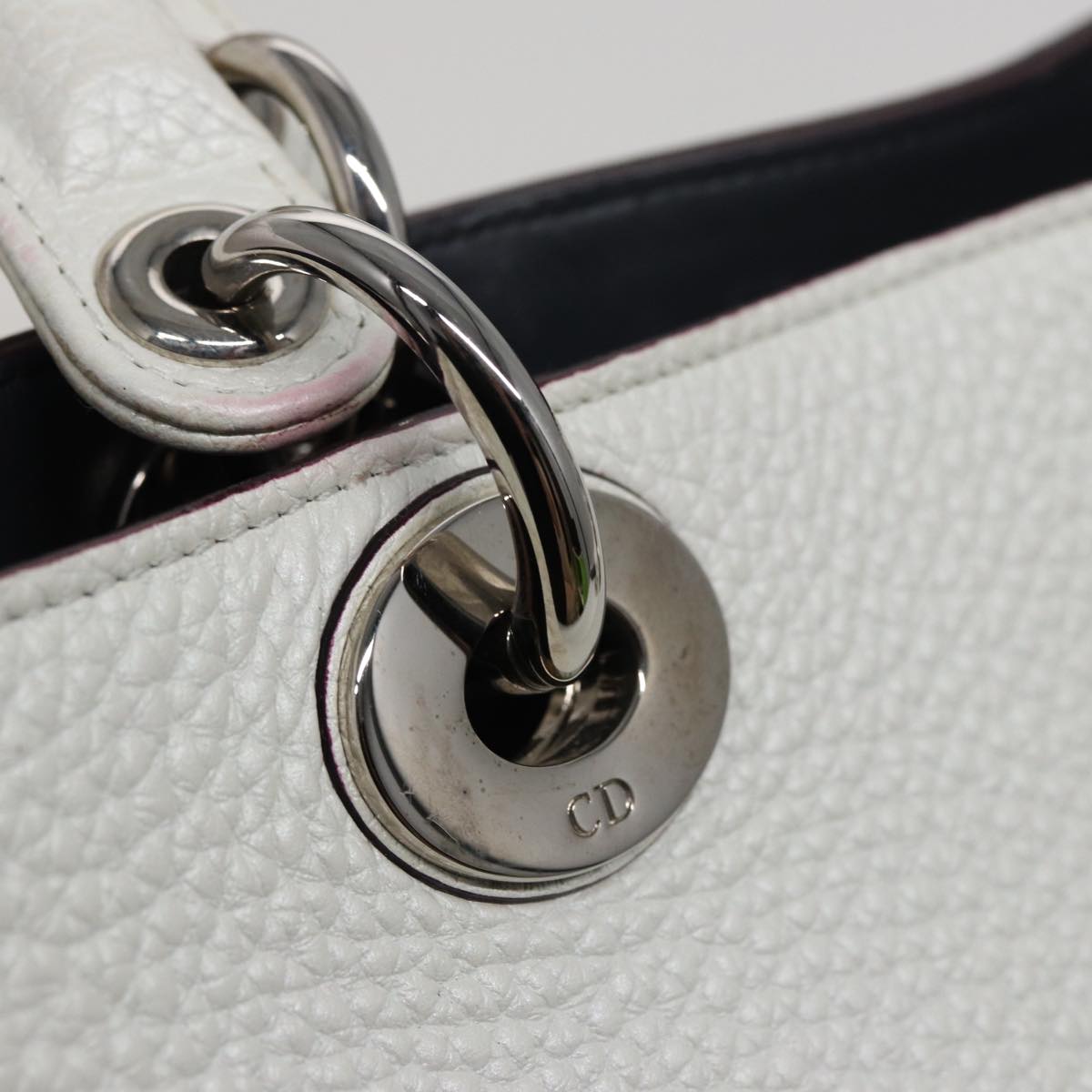 Christian Dior Diorissimo Hand Bag Leather 2way White Auth am6412A