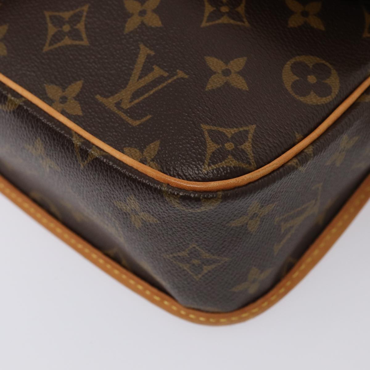 LOUIS VUITTON Monogram Sologne Shoulder Bag M42250 LV Auth am6425