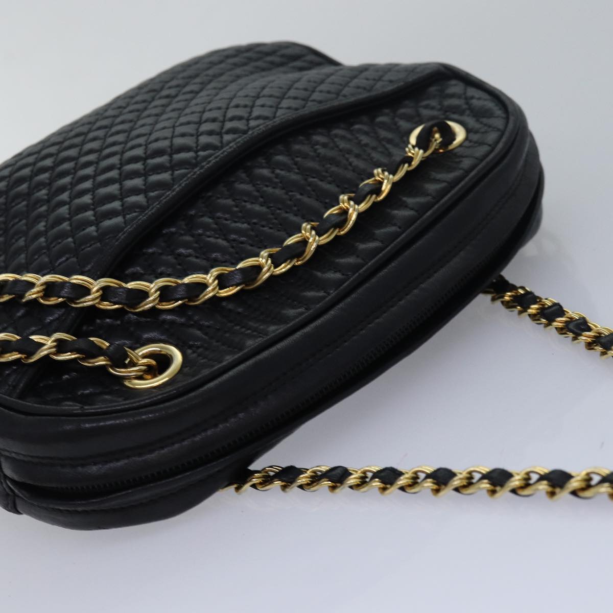 BALLY Quilted Chain Shoulder Bag Leather Black Auth am6499