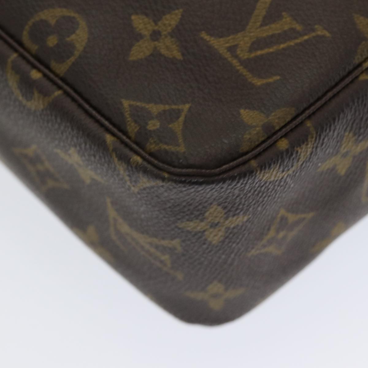 LOUIS VUITTON Monogram Trousse Toilette 28 Clutch Bag M47522 LV Auth am6519