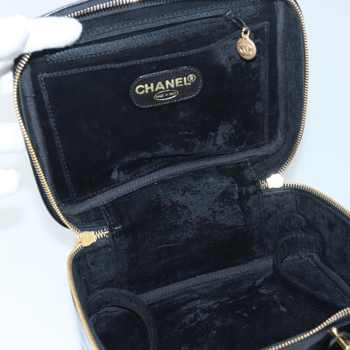 CHANEL Vanity Hand Bag Enamel 2way Black CC Auth am6641