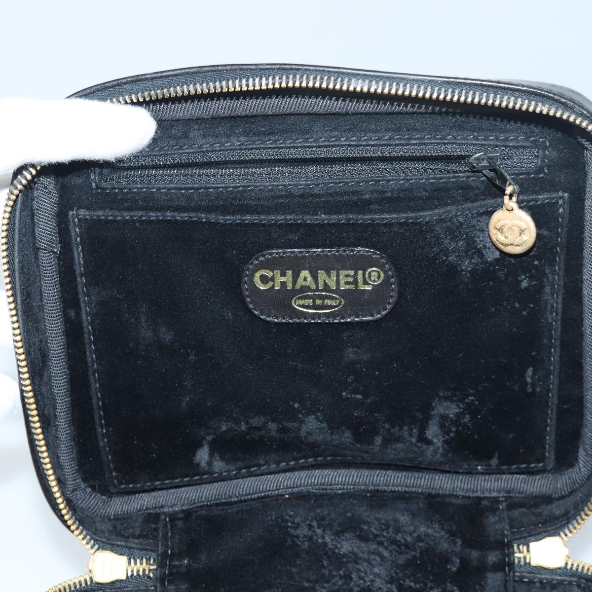 CHANEL Vanity Hand Bag Enamel 2way Black CC Auth am6641