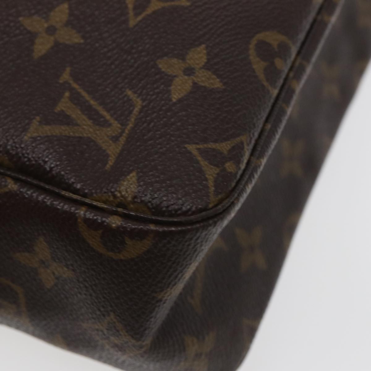 LOUIS VUITTON Monogram Trousse Toilette 28 Clutch Bag M47522 LV Auth am6700