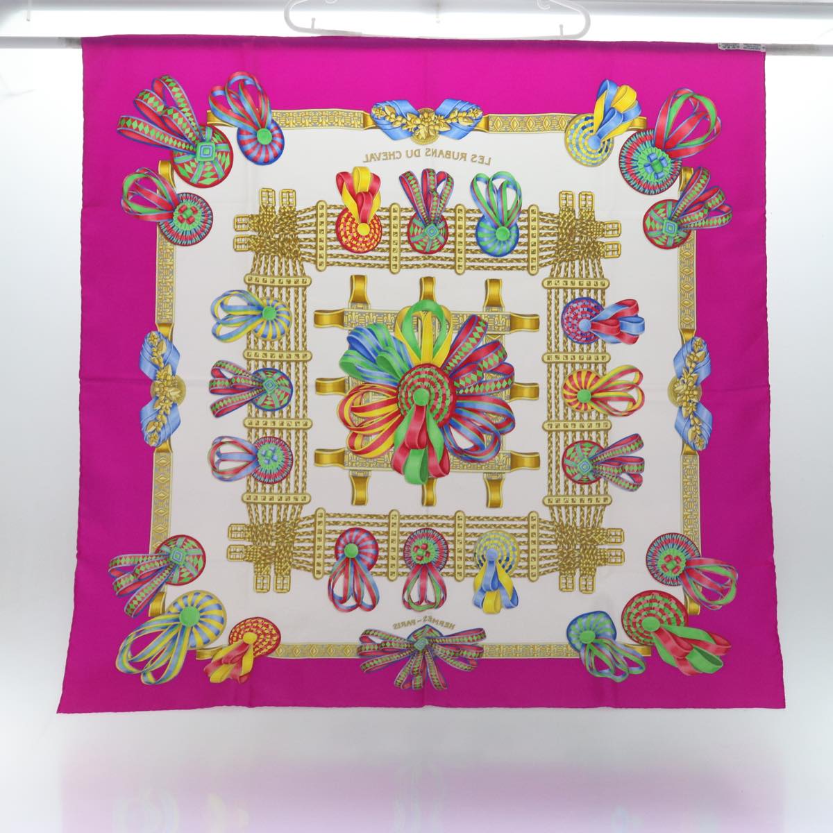 HERMES Carre 90 Scarf ""LES RUBANS DU CHEVAL"" Silk Pink White Auth am6759