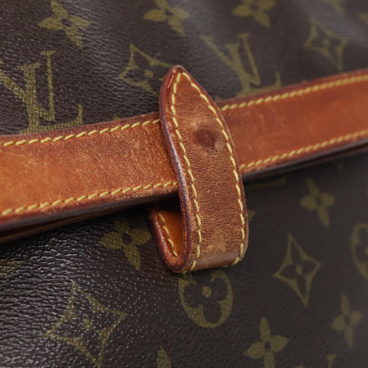 LOUIS VUITTON Monogram Pochette Priant Clutch Bag M51805 LV Auth am6777