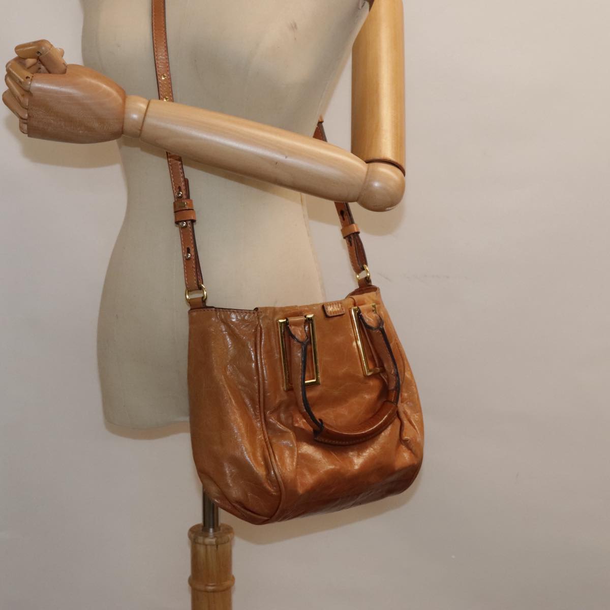 Chloe Etel Shoulder Bag Leather 2way Brown Gold Auth am6916