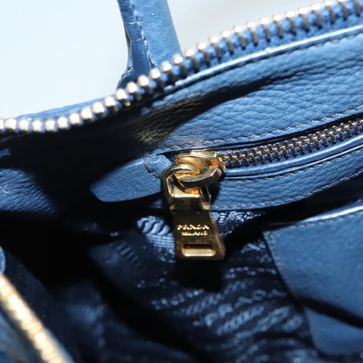 PRADA Hand Bag Leather 2way Blue Gold Auth am6927