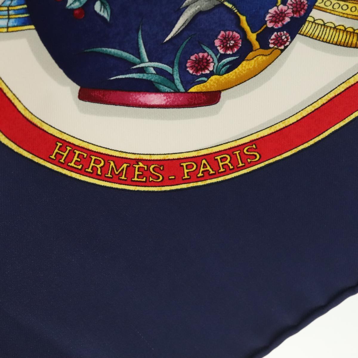 HERMES Carre 90 Scarf Qu' importe le flacon Silk Navy Auth am6949