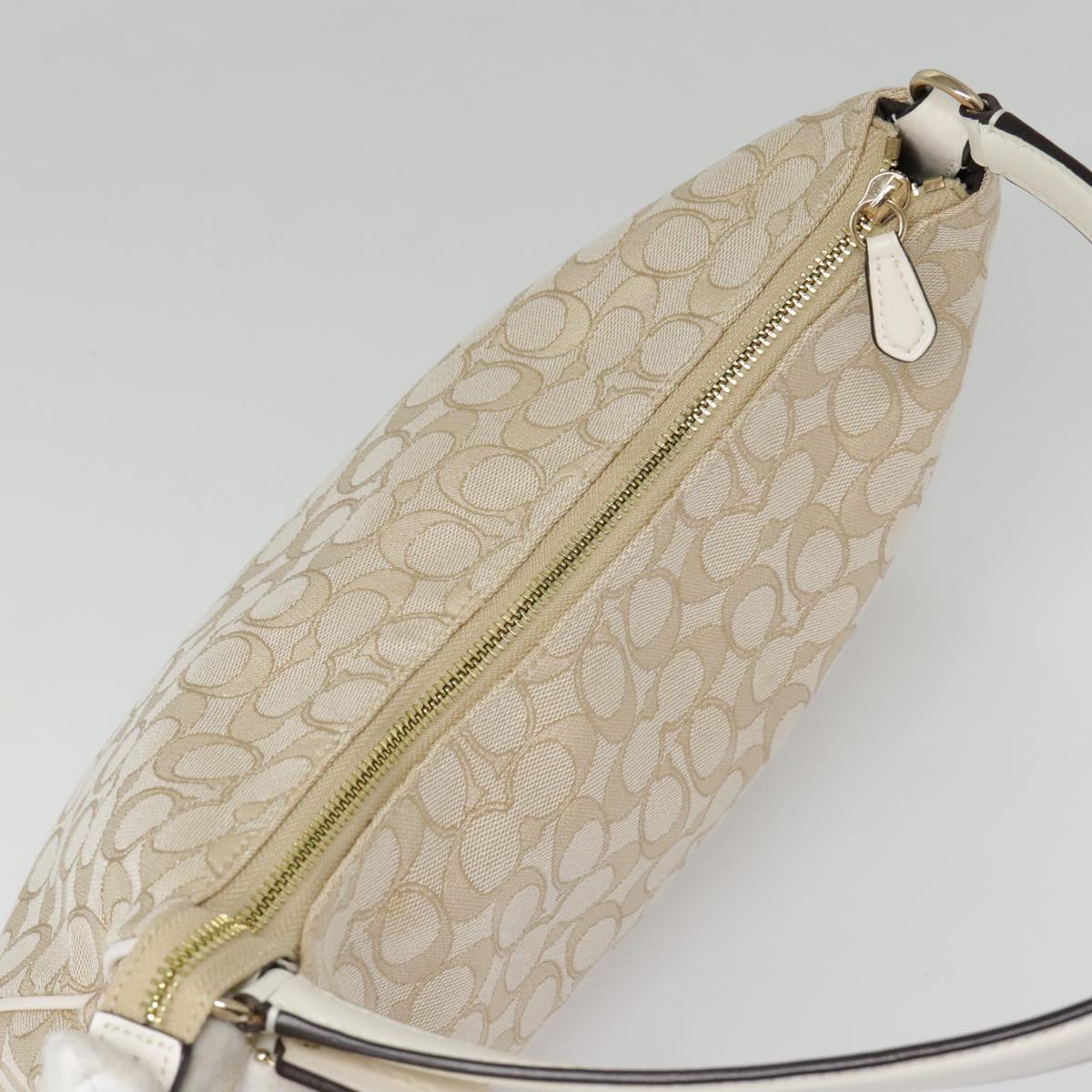 Coach Signature Shoulder Bag Canvas Beige Gold Auth am6978