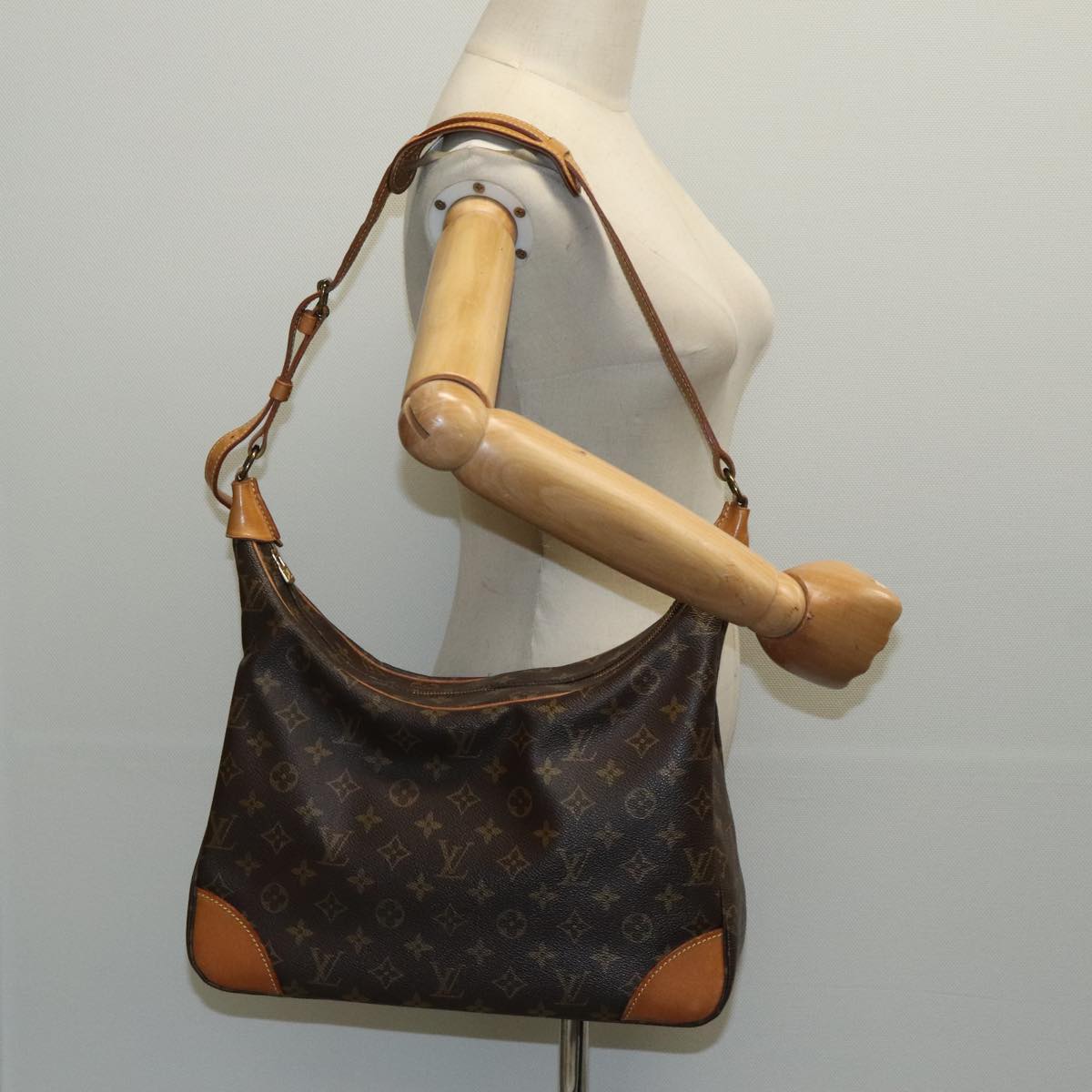 LOUIS VUITTON Monogram Boulogne 35 Shoulder Bag M51260 LV Auth am7017