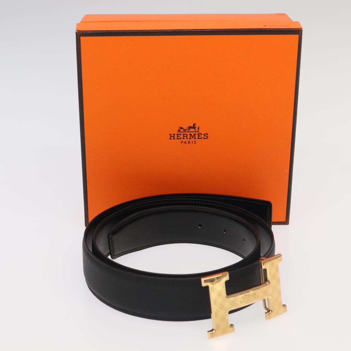 HERMES Constance belt Belt Leather 42.9"" Black Gold Auth am7024A