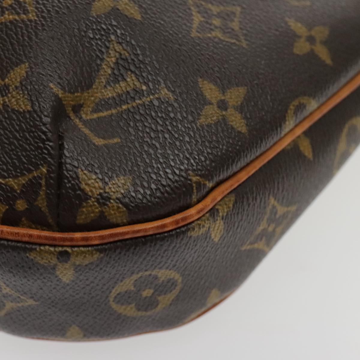 LOUIS VUITTON Monogram Odeon MM Shoulder Bag M56389 LV Auth am7059