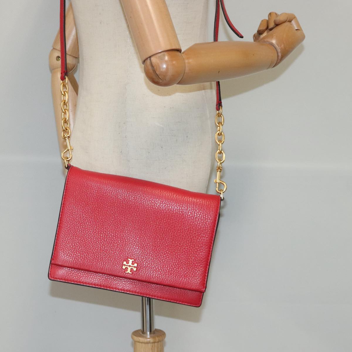 TORY BURCH Shoulder Bag Leather Red Gold Auth am7061