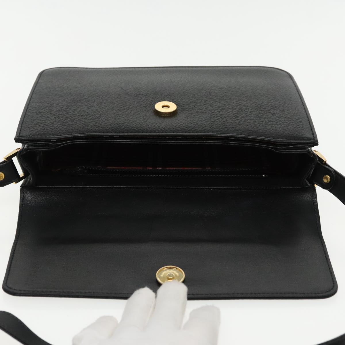 Burberrys Shoulder Bag Leather Black Gold Auth am7062