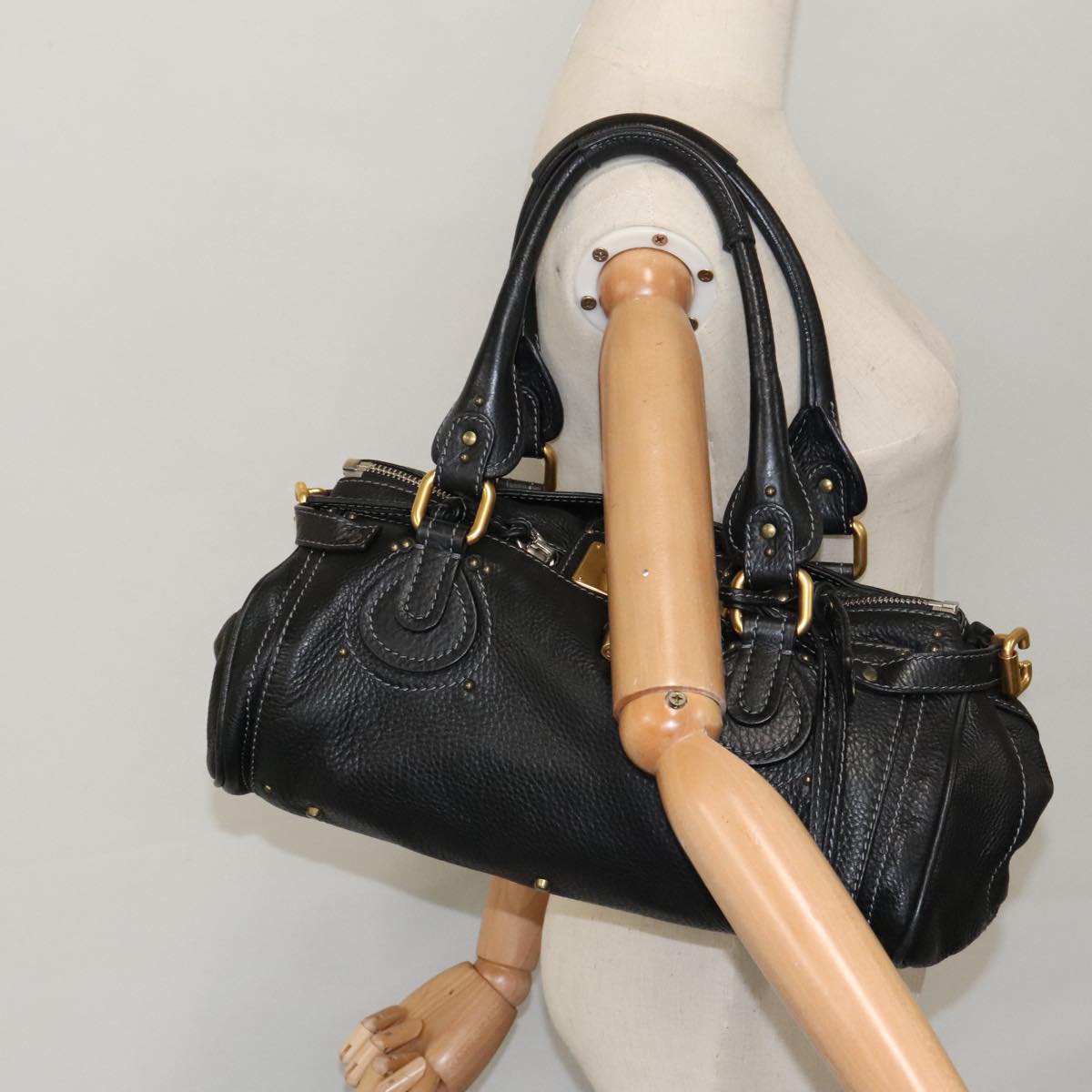 Chloe Paddington Hand Bag Leather Black Gold Auth am7073