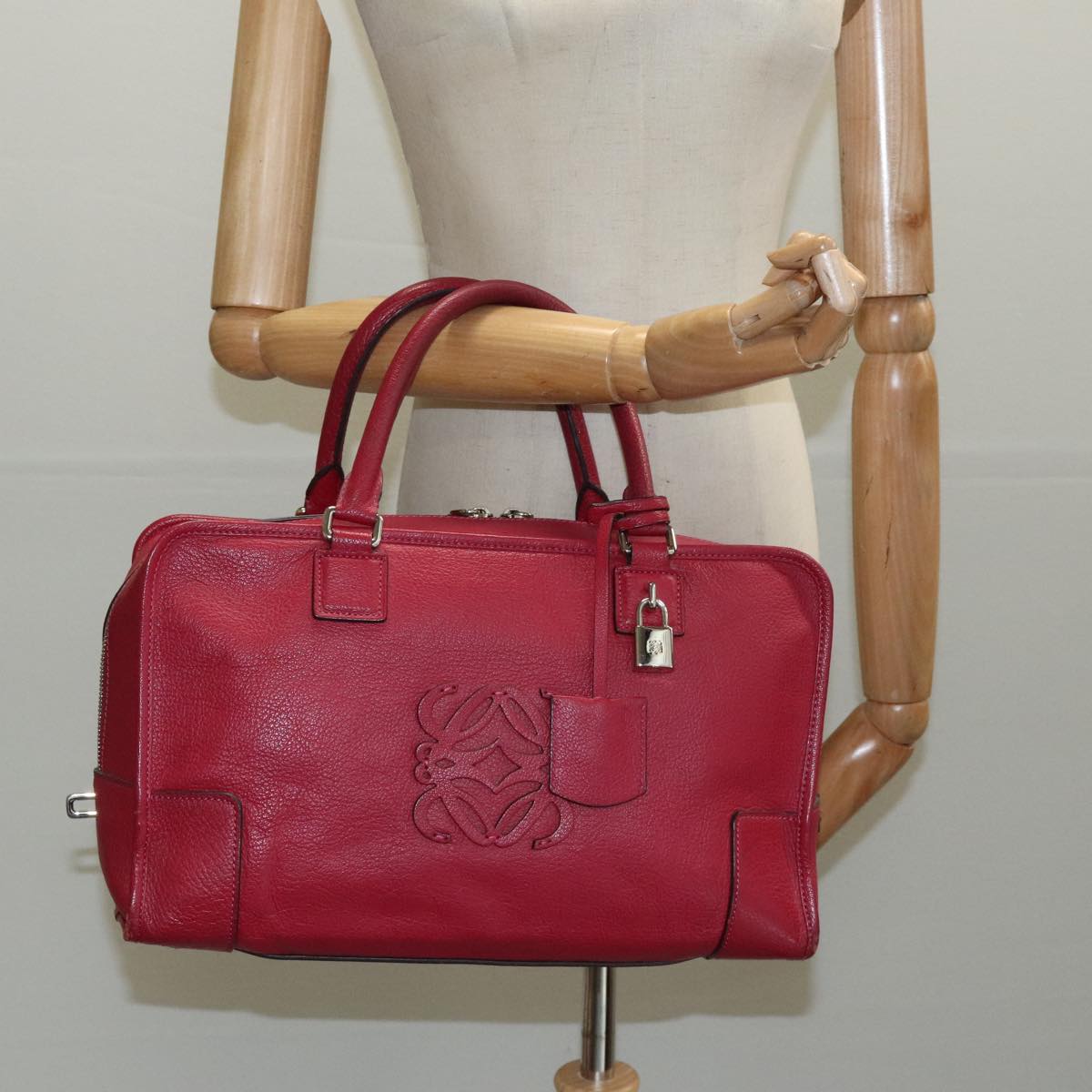 LOEWE Anagram Amazona 36 Hand Bag Leather Red Silver Auth am7195