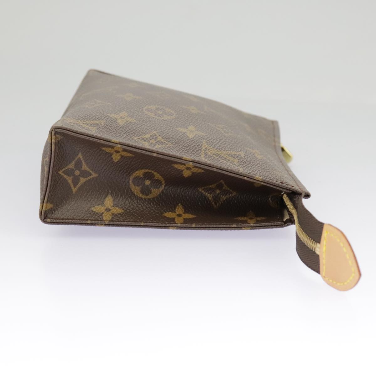 LOUIS VUITTON Monogram Poche Toilette 19 Pouch M47544 LV Auth am7205