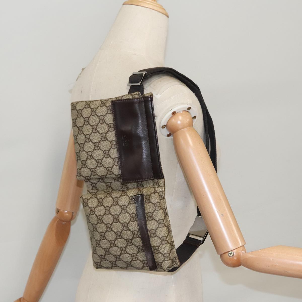 GUCCI GG Supreme Waist Bag PVC Leather Beige Dark Brown Silver 28566 Auth am7267