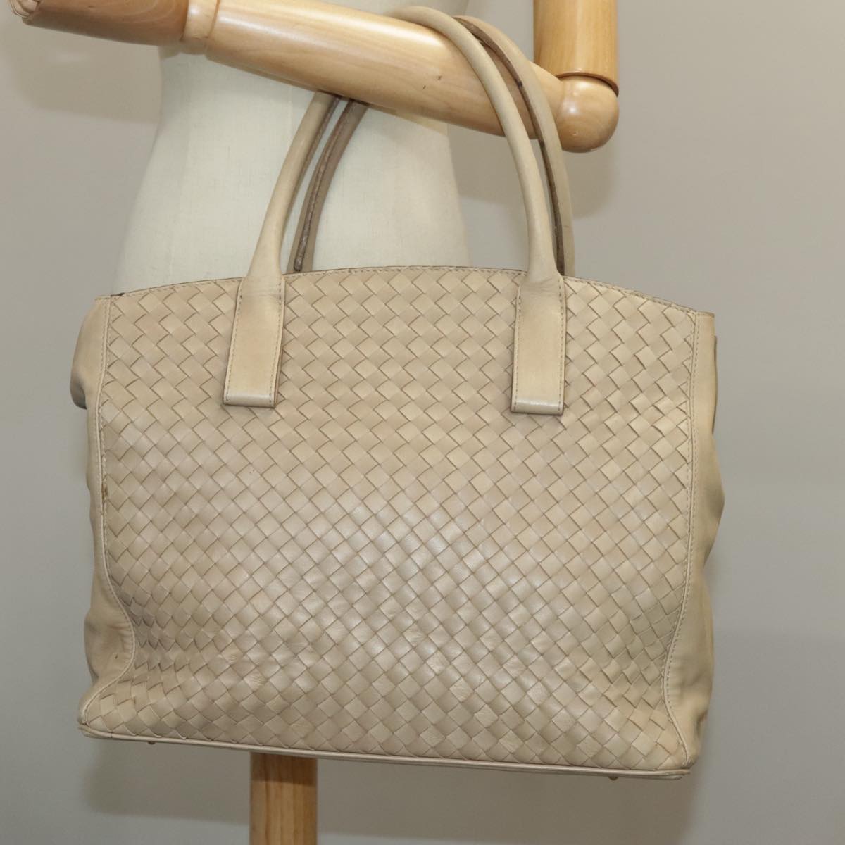 BOTTEGA VENETA INTRECCIATO Tote Bag Leather Beige Gold Auth am7282