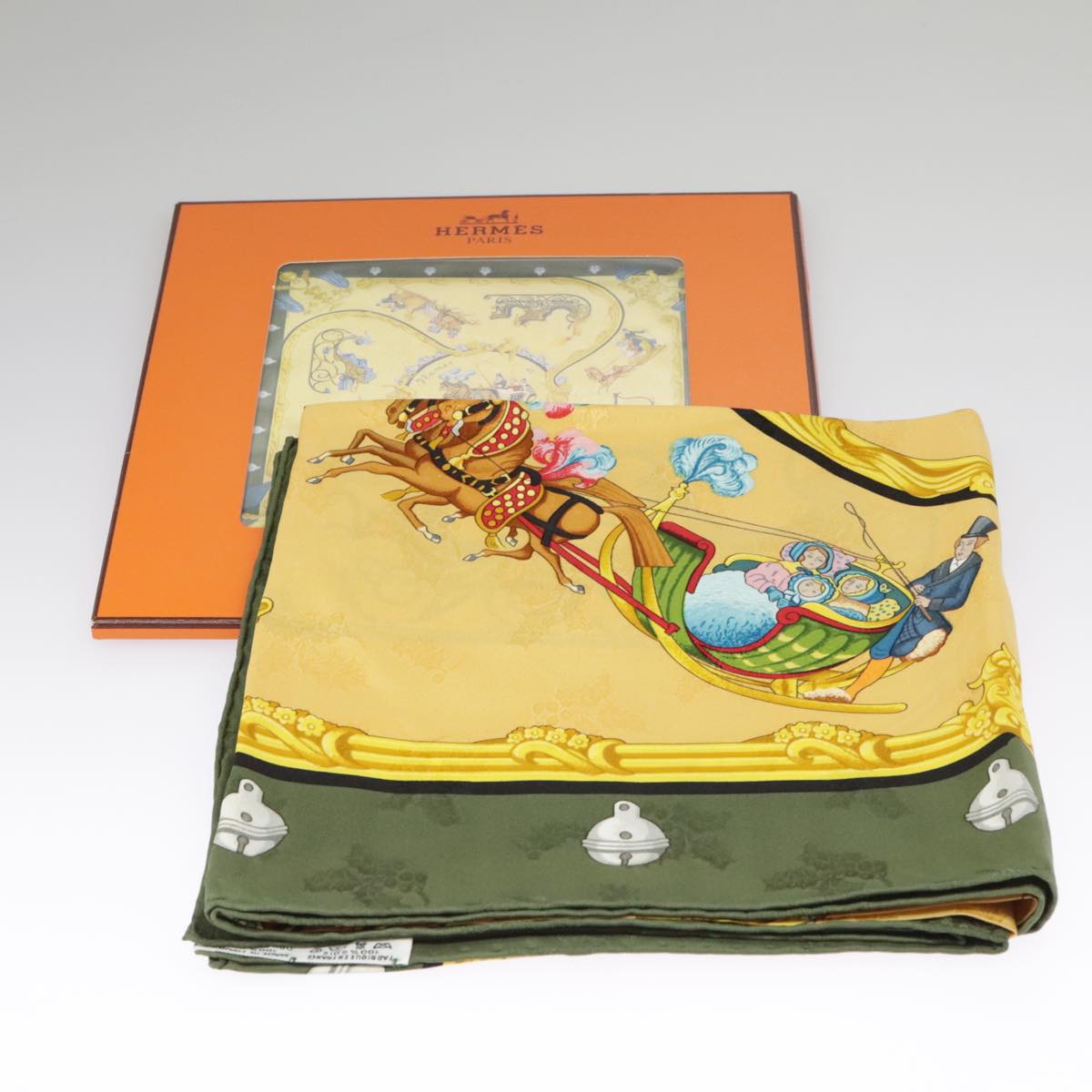 HERMES Carre 90 Scarf ""Plumes et Grelots"" Silk Green Yellow Auth am7285