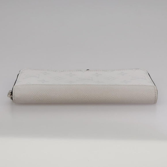 LOUIS VUITTON Taigalama Zippy Wallet Vertical Wallet White M30446 LV Auth am7452