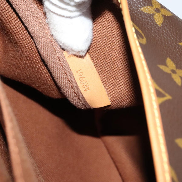 LOUIS VUITTON Monogram Saumur 35 Shoulder Bag M42254 LV Auth am7685