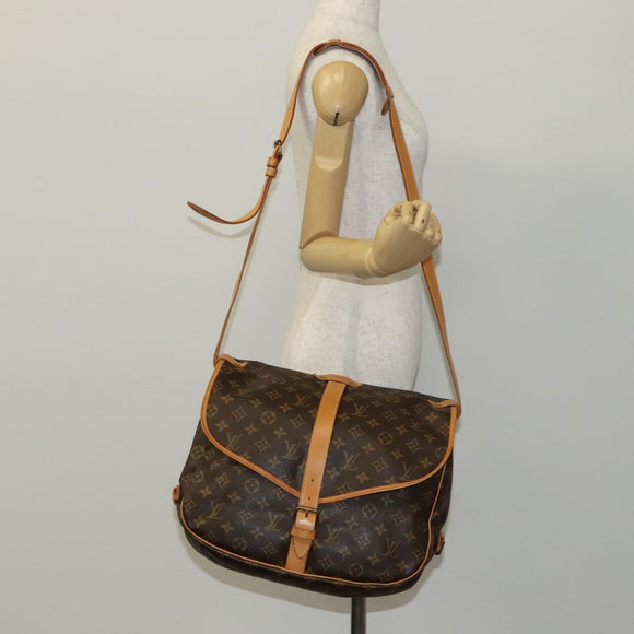 LOUIS VUITTON Monogram Saumur 35 Shoulder Bag M42254 LV Auth am7685