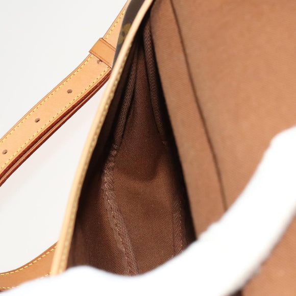 LOUIS VUITTON Monogram Saumur 30 Shoulder Bag M42256 LV Auth am8351