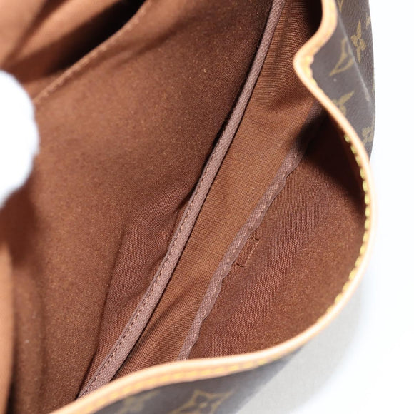 LOUIS VUITTON Monogram Saumur 30 Shoulder Bag M42256 LV Auth am8738V