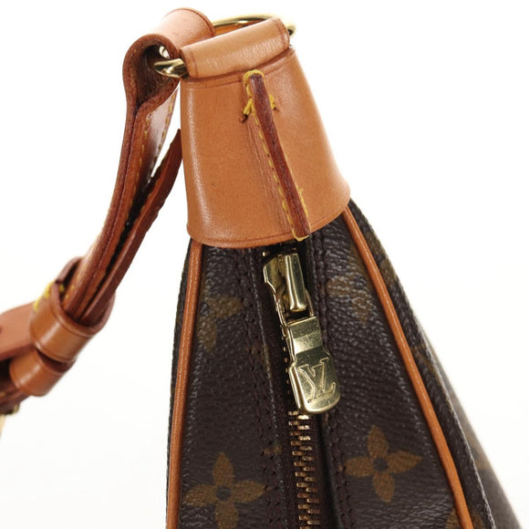 LOUIS VUITTON Monogram Boulogne 30 Shoulder Bag M51265 LV Auth am9239A