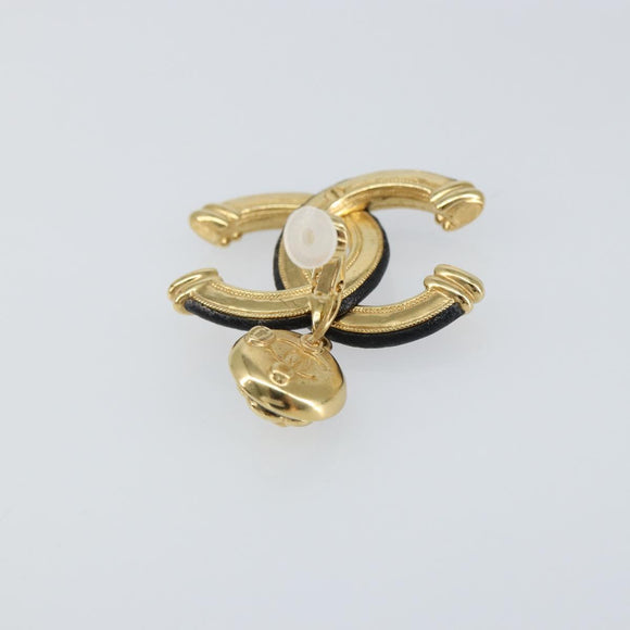 CHANEL COCO Mark Camelia Earring Metal Leather Gold CC Auth am9409