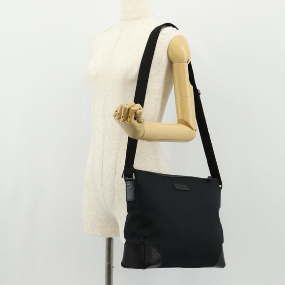 GUCCI GG Canvas Shoulder Bag Black Silver 110054 Auth am9428V