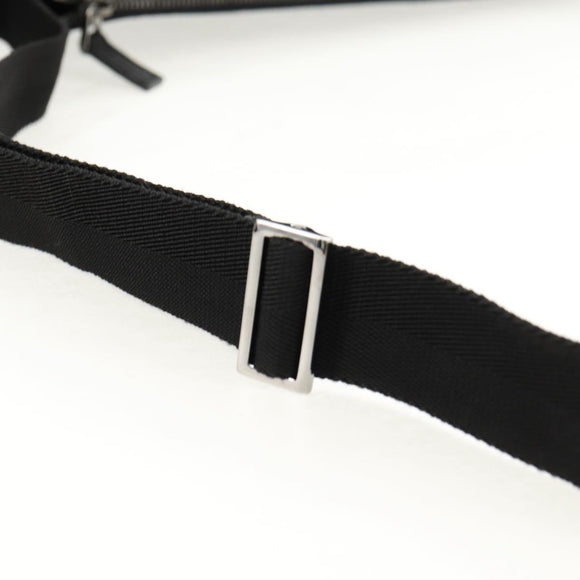 GUCCI GG Canvas Shoulder Bag Black Silver 110054 Auth am9428V