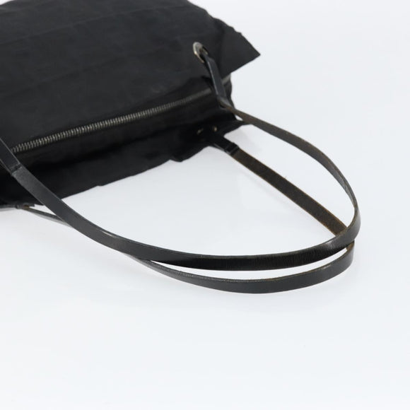 FENDI Zucca Canvas Shoulder Bag Black Silver Auth am9627