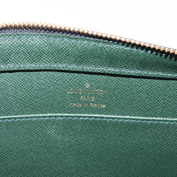 LOUIS VUITTON Taiga Baikal Clutch Bag Epicea M30184 LV Auth am9901