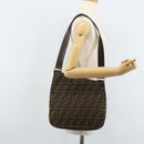FENDI Zucca Canvas Shoulder Bag Brown Black Auth AMZ054A-21