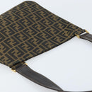 FENDI Zucca Canvas Shoulder Bag Brown Black Auth AMZ054A-6