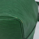 LOUIS VUITTON Epi Petit Noe Shoulder Bag Green M44104 LV Auth AMZ056-16