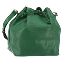 LOUIS VUITTON Epi Petit Noe Shoulder Bag Green M44104 LV Auth AMZ056-1