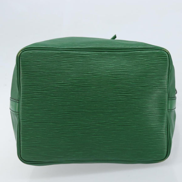 LOUIS VUITTON Epi Petit Noe Shoulder Bag Green M44104 LV Auth AMZ056