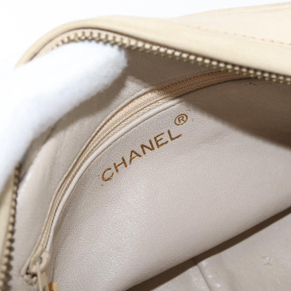 CHANEL Matelasse Chain Shoulder Bag Lamb Skin Ivory Gold CC Auth AMZ315